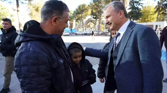 Adıyaman Belediye Başkanı Süleyman Kılınç, Adliye Sosyal Marketini Ziyaret Etti