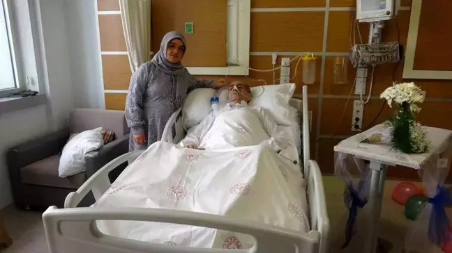 Tuzla'da Tedavi Gören Çift Hastanede Evlendi