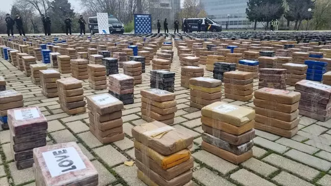 İspanya'da Dondurulmuş Ton Balığı Kutularında 11 Ton Kokain Ele Geçirildi