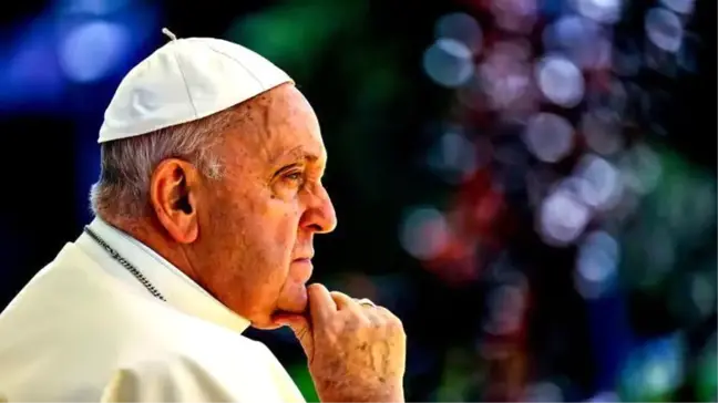 Papa Francesco, mezar yerini hazırladığını ve cenaze törenini sadeleştireceğini açıkladı