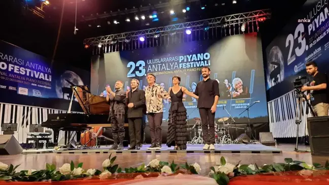 İspanyol müzisyen Dorantes, Antalya Piyano Festivali'nde unutulmaz bir konser verdi