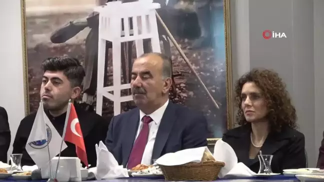 Mudanya Belediyesi ve Çağrışan Hizmet Binasının Konsept Projeleri Tanıtıldı