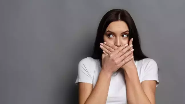 Hıçkırık neden olur? Hıçkırık nasıl geçer?
