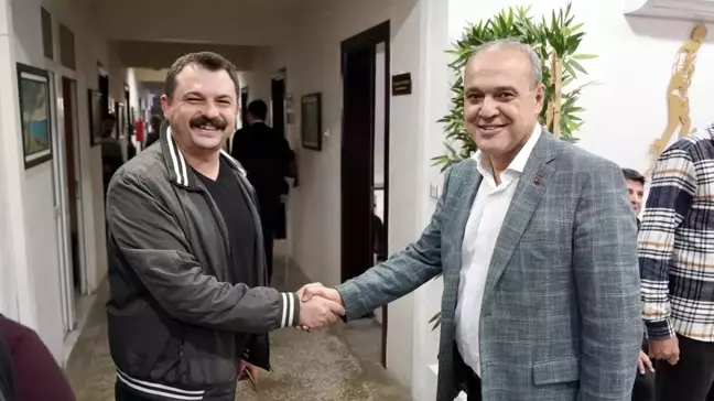 Ortaca Belediye Başkanı Alim Uzundemir Personellerin Yeni Yılını Kutladı