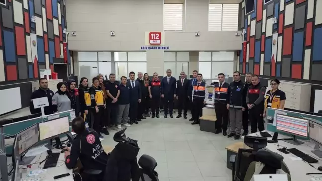 Karabük Valisi Mustafa Yavuz, İtfaiye ve 112 Çalışanlarını Ziyaret Etti