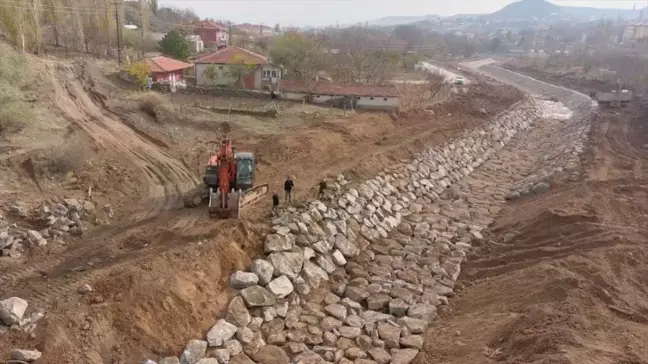 Karakeçili'deki Bayburtun Deresi Islahı Projesi Nisan Ayında Tamamlanacak