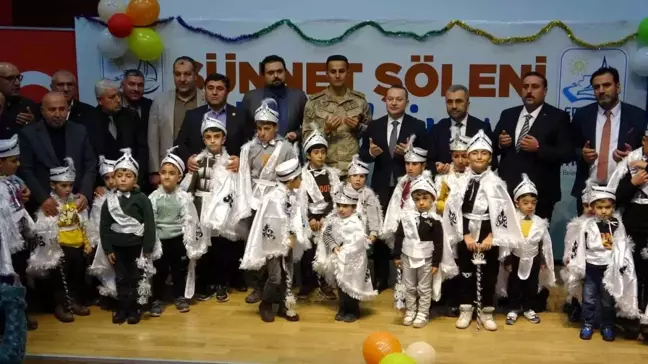Van'da 54 çocuk için sünnet şöleni düzenlendi