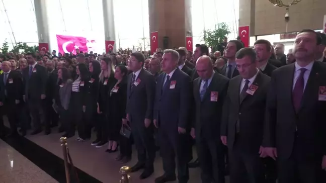 İzmir Adliyesi'nde Şehit Polis ve Mübaşir İçin Anma Töreni Düzenlendi