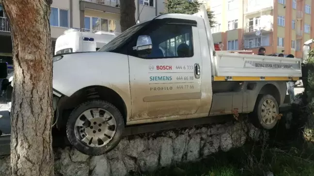 Isparta'da Kavşak Kazası: 1 Yaralı