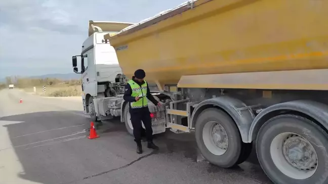 Sürücülere Kış Lastiği Uyarısı