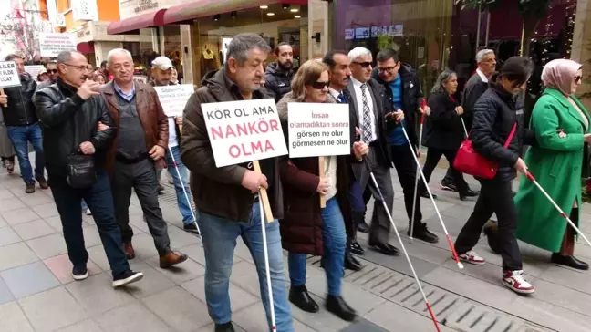 Ordu'da Görme Engelliler Yürüyüş Gerçekleştirdi