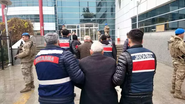 Adıyaman'da terör operasyonu: BDP İl Eş başkanı ve 2 kişi adliyeye sevk edildi