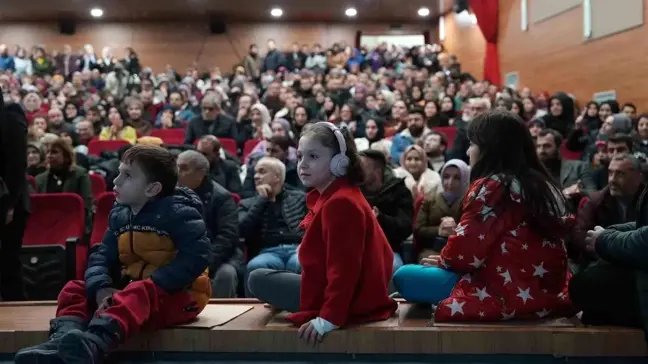 Düzce Belediyesi Regaip Kandili'nde Hayati İnanç'ı ağırladı