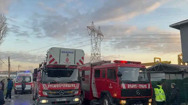 İstanbul Sultanbeyli'de Yangında 3 İşçi Hayatını Kaybetti