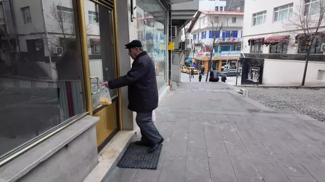 Gümüşhane'de 83 yaşındaki arzuhalci