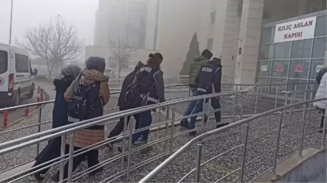 Konya ve Isparta'da FETÖ/PDY Operasyonu: 3 Şüpheli Gözaltına Alındı