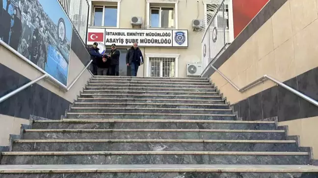 Fatih'te Yabancı Uyruklu Kadını Bıçaklayarak Öldüren Zanlı Yakalandı