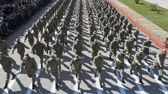 Bedelli askerlikte çarşı izni var mı? Bedelli askerlikte izin var mı, kaç gün?