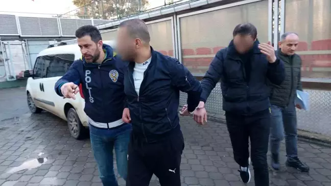 Samsun'da Bir Kişiyi Darp Edip Cep Telefonunu Gasp Eden 2 Kişi Yakalandı