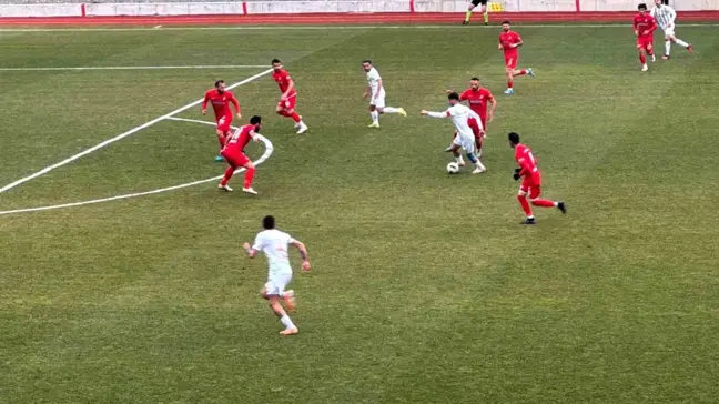 Düzcespor, Isparta 32 Spor'a 3-0 mağlup oldu