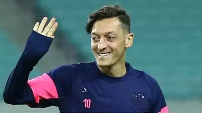 Mesut Özil Fenerbahçe'de oynadı mı, Real Madrid'de oynadı mı, hangi takımlarda oynadı?