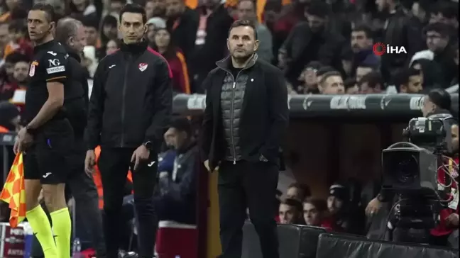 Trendyol Süper Lig: Galatasaray 2 - Antalyaspor 1 (İlk yarı)