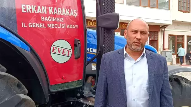 Bağımsız İl Genel Meclis Üyesi Adayı Traktörünü Seçim Arabası Olarak Kullanıyor