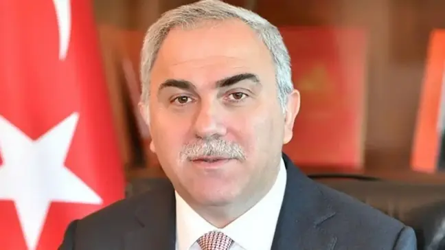 Mehmet Ergün Turan kimdir? AK Parti İstanbul Fatih Belediye Başkan Adayı Mehmet Ergün Turan kaç yaşında, nereli?