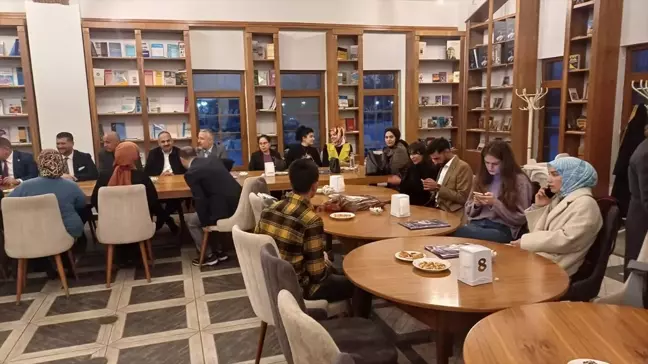 Muş Alparslan Üniversitesi'nde 8 Mart Dünya Kadınlar Günü Etkinliği