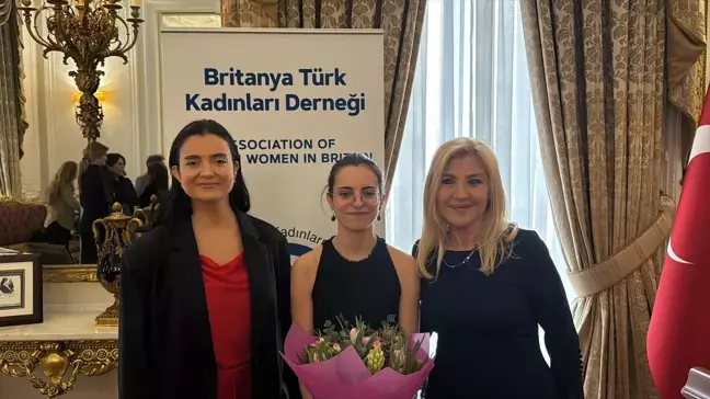 Türkiye'nin Londra Büyükelçiliği 8 Mart Dünya Kadınlar Günü'nde davet verdi