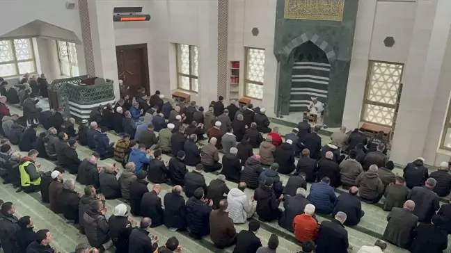 18 Mart Çanakkale Deniz Zaferi ve Şehitler Günü'nde İstanbul'da mevlit okutuldu