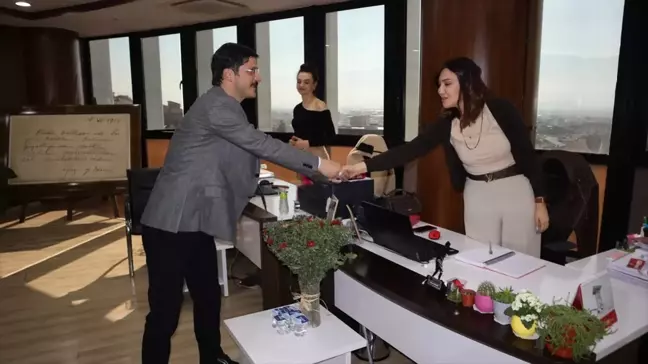 AK Parti Bolu Belediye Başkan Adayı Muhammed Emin Demirkol, Belediye Personelini Ziyaret Etti