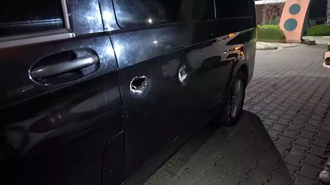 Tarsus'ta Memleket Partisi Belediye Başkan adayının aracına silahlı saldırı