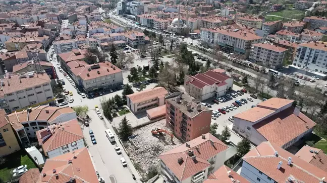 Çubuk'ta Kent Meydanı Projesi Başladı