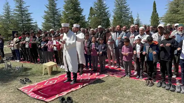 Afyonkarahisar'da Kuraklık Nedeniyle Yağmur Duası Yapıldı