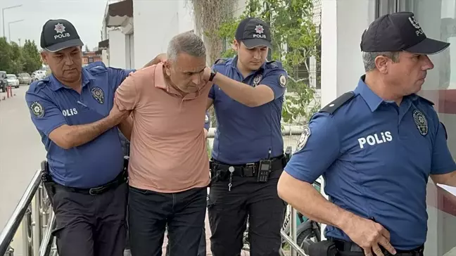 Adana'da Polis Memuruna Silah Doğrultup Mukavemette Bulunan Belediye Müdürü Tutuklandı