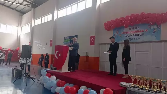 Van'da 23 Nisan Ulusal Egemenlik ve Çocuk Bayramı coşkusu
