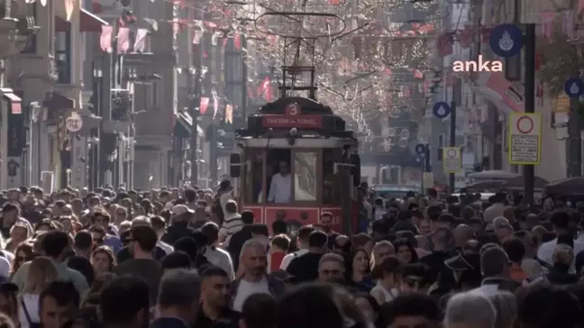 İstanbulluların ev içi gündemi ve ekonomik tercihleri araştırıldı