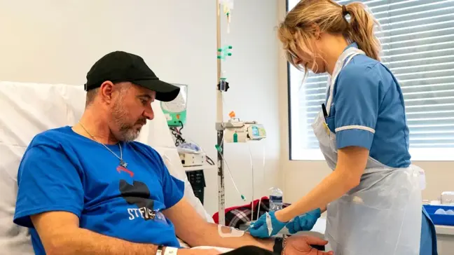 Dünyanın İlk Kişiselleştirilmiş mRNA Aşısı Melanoma Karşı Deneniyor