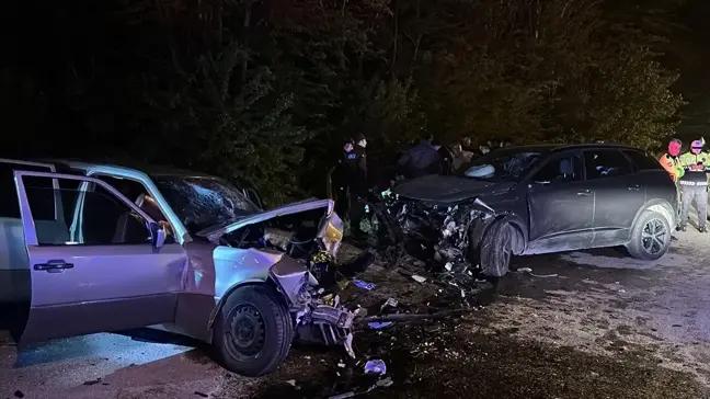 Tokat'ta cip ile otomobilin çarpışması sonucu 7 kişi yaralandı