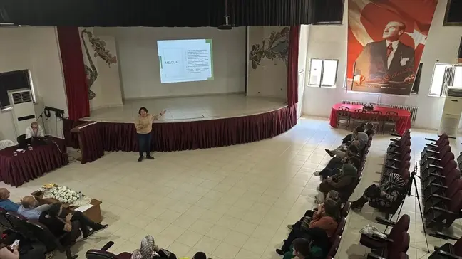 İskenderun'da özel gereksinimli bireylerin hakları ele alındı