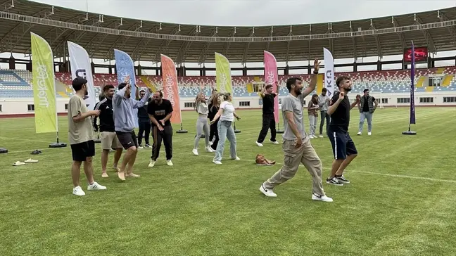 MAKÜ'de 40 Ülkeden Gelen Öğrenciler Kaynaştı