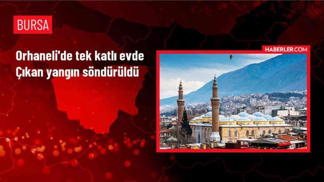 Bursa'da bir ev yangında kullanılamaz hale geldi