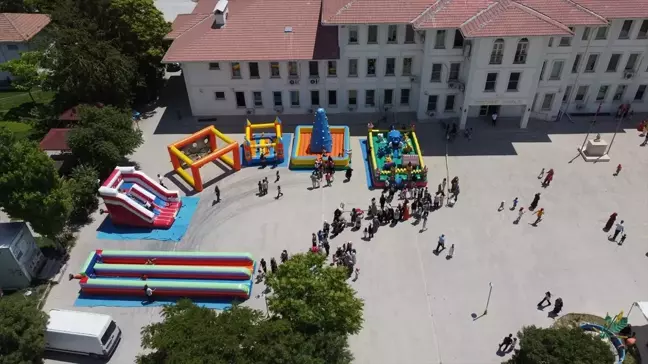 Aksaray'da Bahar ve Çocuk Şenliği Haftası Kutlandı