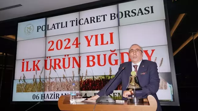 Polatlı'da Sezonun İlk Buğdayı Açık Artırmayla Satıldı