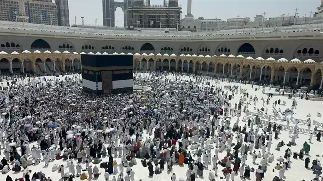 Kabe'de Cuma Namazı Kılındı