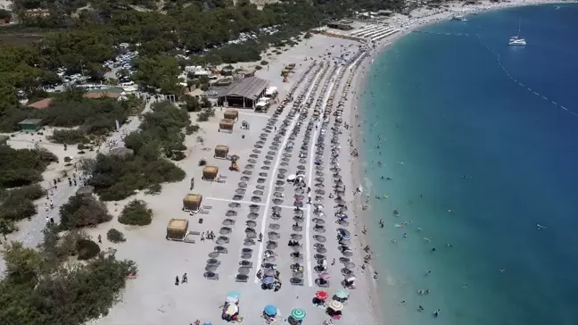 Muğla'da Tatilciler Sahilleri Doldurdu