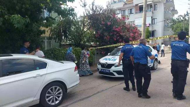 Kocaeli'de koca, kendisine küsen eşine sinirlenerek çocuklarını rehin aldı