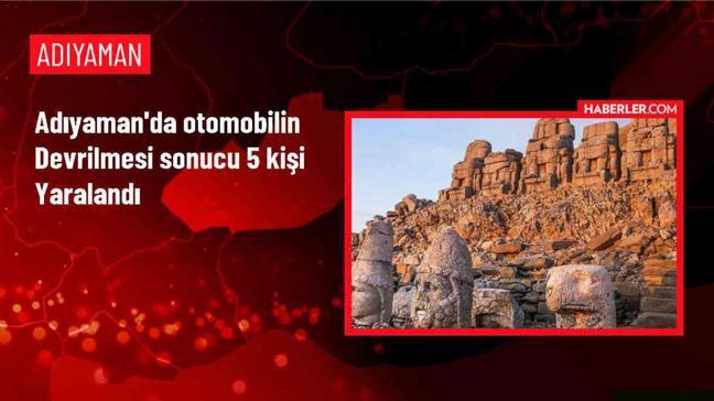 Adıyaman'da otomobil devrildi, 5 kişi yaralandı