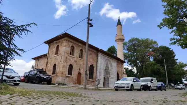 Kırşehir Kalehöyük, tarihi ve doğal alan yerine otopark olarak kullanılıyor